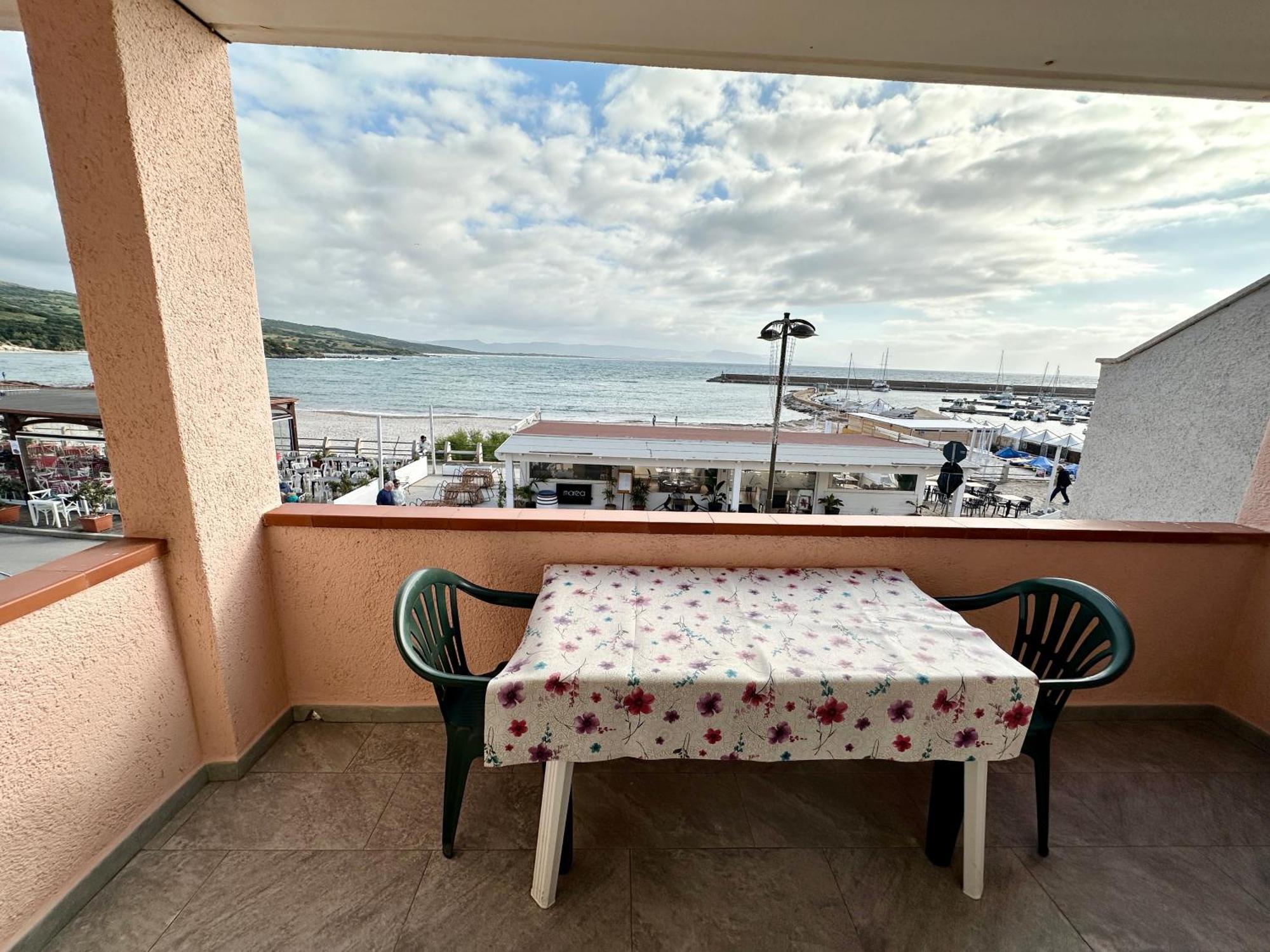 Approdo Apartments 罗萨岛 外观 照片